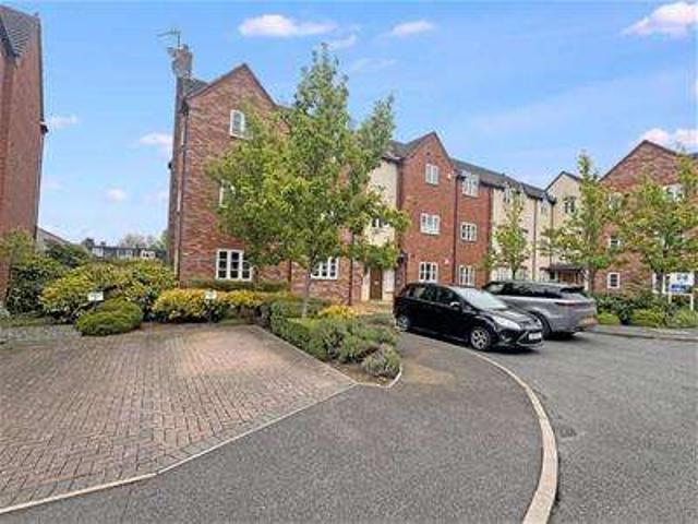Apartment for sale in Overslade, New Bilton
