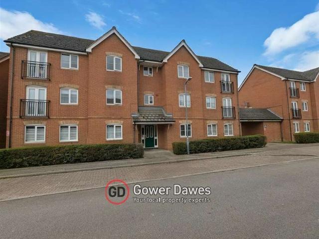 Apartment for sale in Chadwell St Mary, Essex