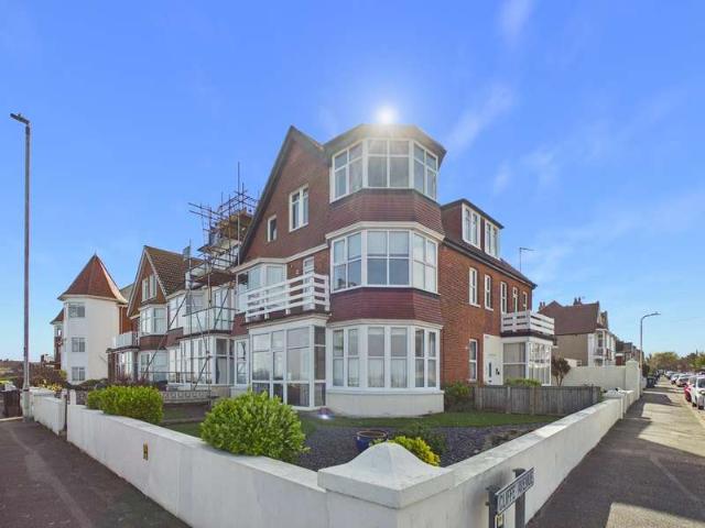 Apartment for sale in Westbrook, Acol