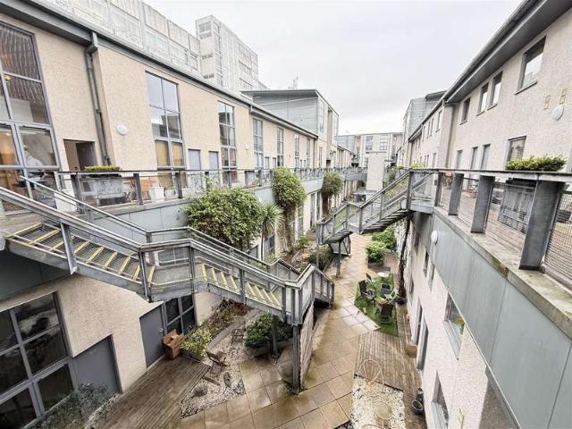 Apartment for sale in City Centre, Georgia