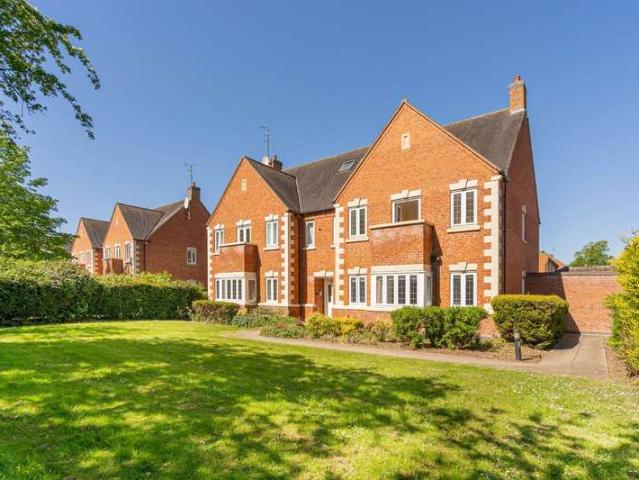 Apartment for sale in Stratford-upon-Avon, Alderminster