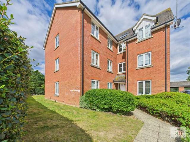 Apartment for sale in Eastbridge, Suffolk