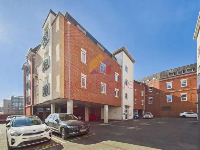 Apartment for sale in Fordham Heath, Essex