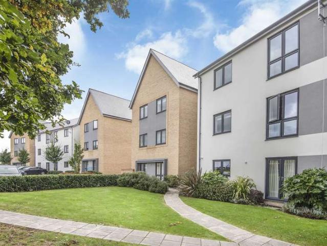 Apartment for sale in Whitley Wood, Reading