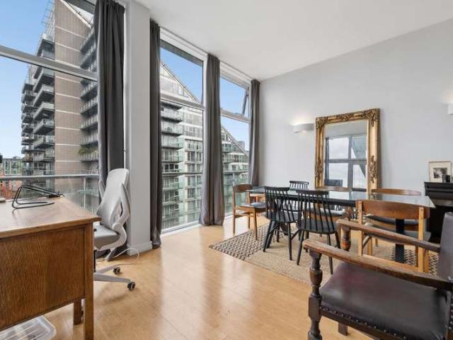 Apartment for sale in Civic Quarter, Manchester