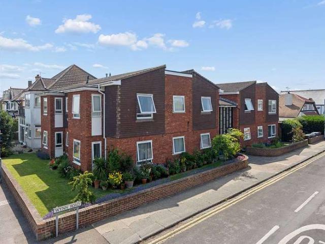 Apartment for sale in Kingsdown Park, The Bridge