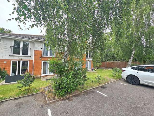 Apartment for sale in Oakdale, Poole