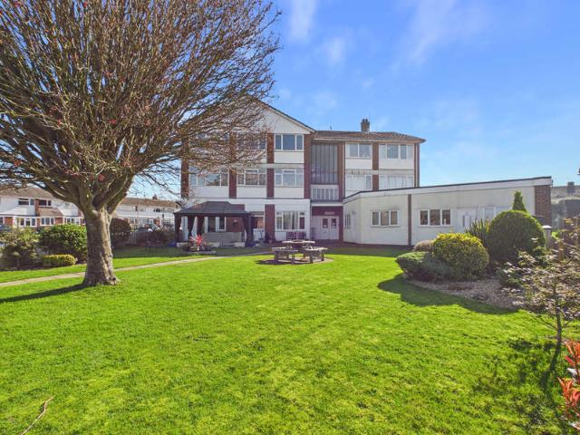 Apartment for sale in Berrick Salome, Oxfordshire