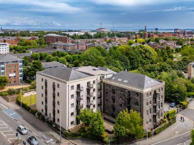 Apartment for sale in Newtown, Falcon Lodge