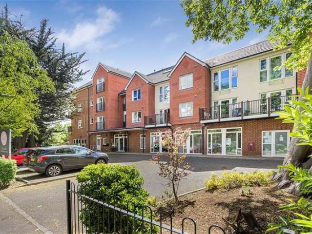 Apartment for sale in Reading