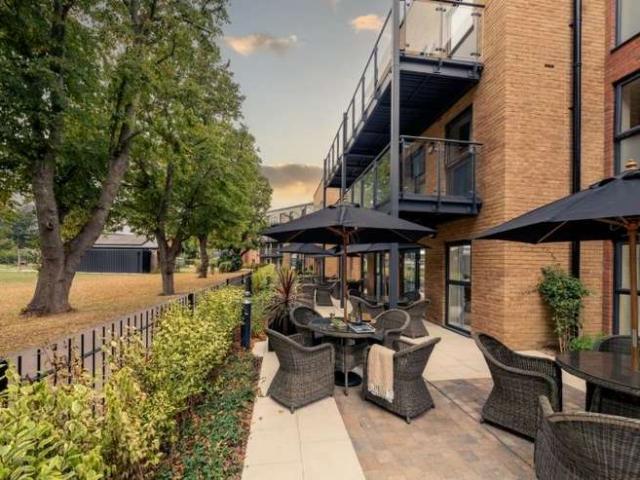 Apartment for sale in Chichester, Littlecote