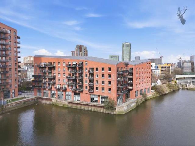 Apartment for sale in Bromley-by-Bow, Poplar Grove