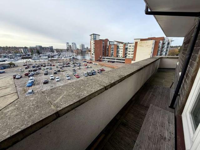 Apartment for sale in Key Street, Suffolk