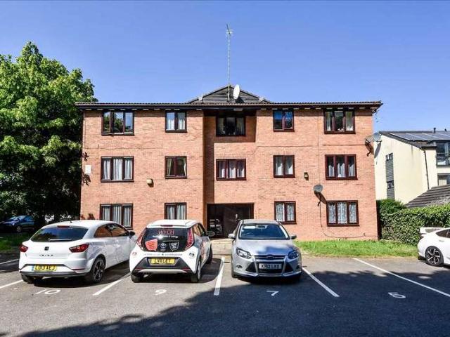 Apartment for sale in Burrow's Bush, Wellingborough