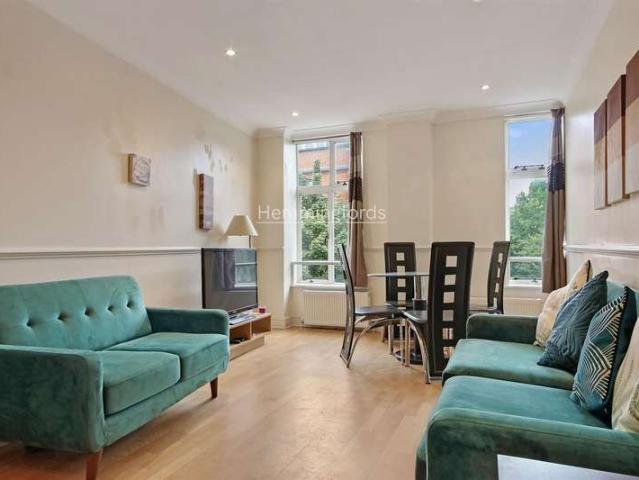 Apartment for sale in Clerkenwell, Greater London