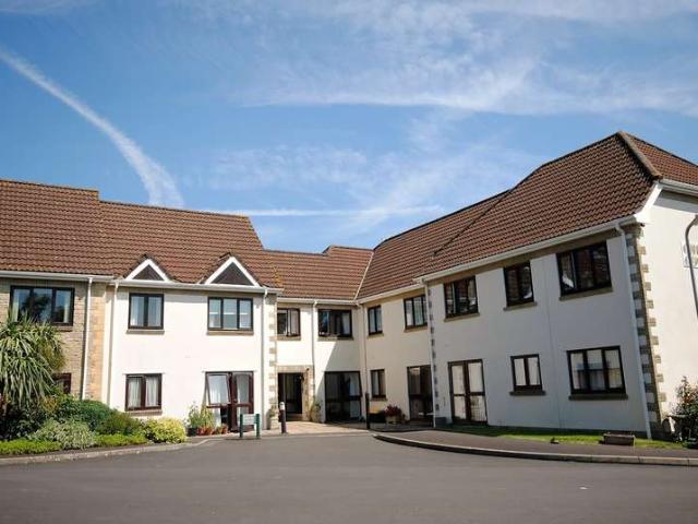 Apartment for sale in Cheddar, Somerset
