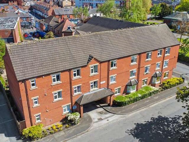 Apartment for sale in Caldermill, East Midlands