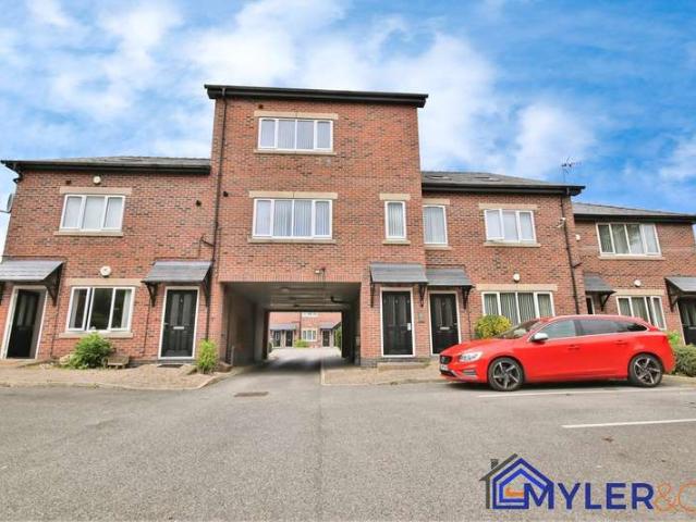 Apartment for sale in Ditton, Widnes