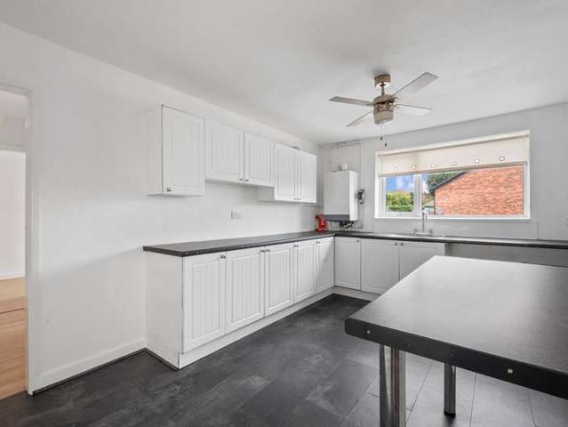 Apartment for sale in St Helens