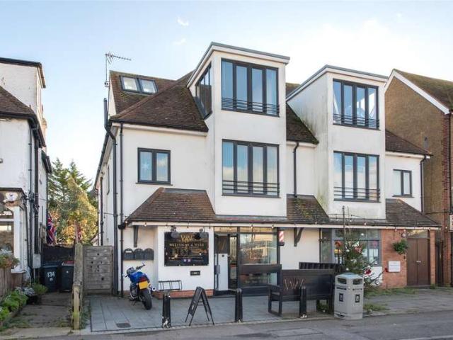 Apartment for sale in Kingsdown Park, The Bridge