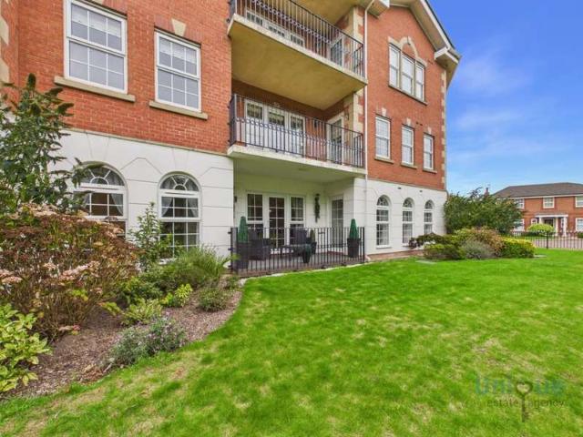 Apartment for sale in Lytham, Lancashire