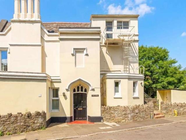 Apartment for sale in Babbacombe