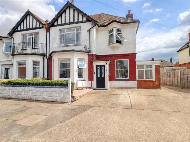 Apartment for sale in Dale Hill, Essex