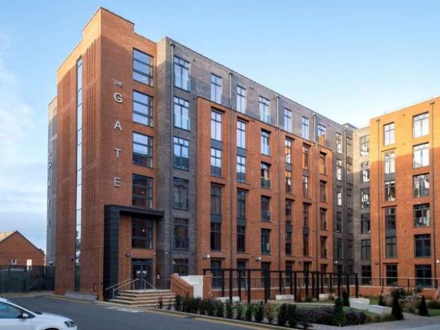 Apartment for sale in Elmfield, Leicestershire