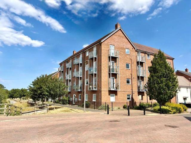 Apartment for sale in Bletchley and Fenny Stratford, Bletchley