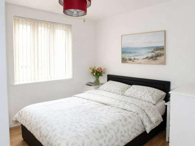 Apartment for rent in Burnham-on-Sea and Highbridge, Highbridge