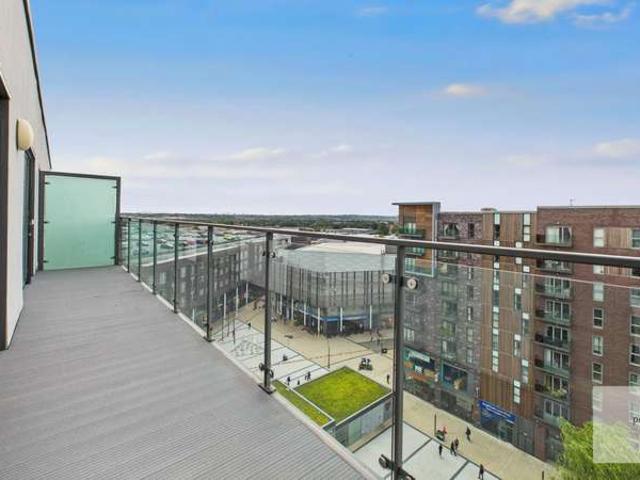 Apartment for sale in Pimhole, Bury