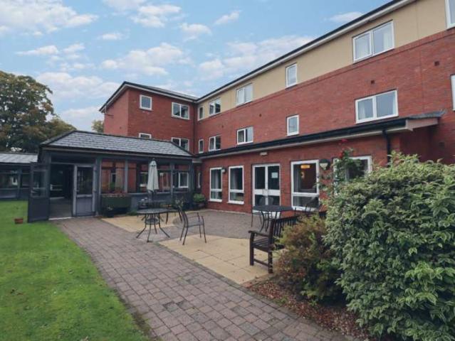 Apartment for sale in Fell Lane