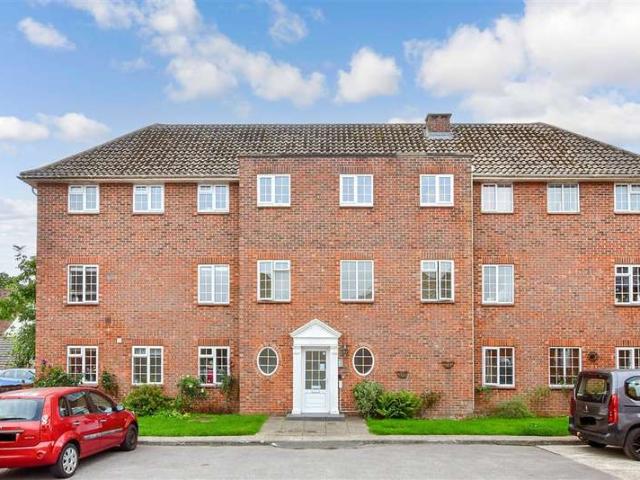 Apartment for sale in Warblington, Spring Vale