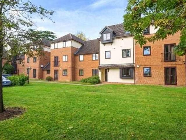 Apartment for sale in St Marks, Maidenhead