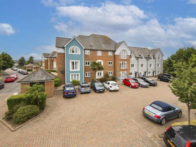 Apartment for sale in Bourne Vale, Kent