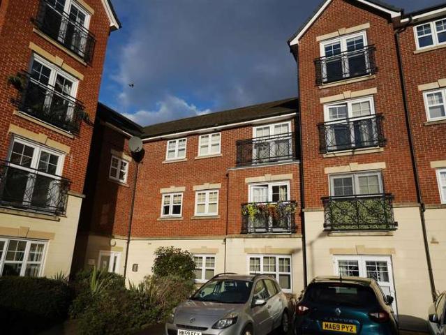 Apartment for sale in Bank Top, Lee Bank