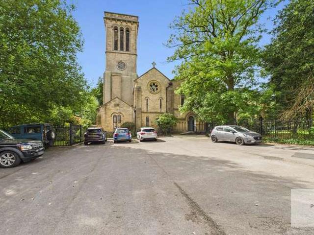 Apartment for sale in Woodhill, Bury