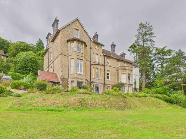 Apartment for sale in Forthampton, Worcestershire