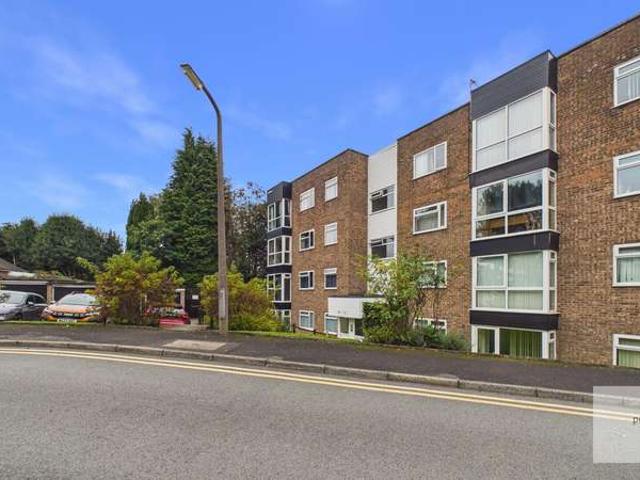 Apartment for sale in Heaton Park, Bury