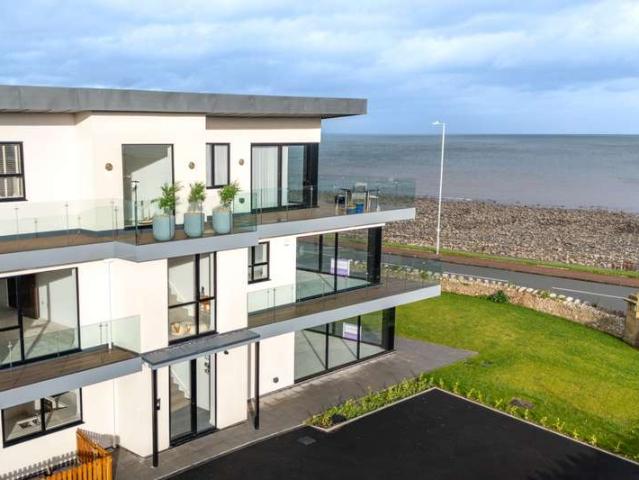 Apartment for sale in Colwyn Bay, Wales