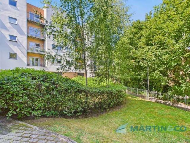 Apartment for sale in Tonbridge, Tonbridge and Malling