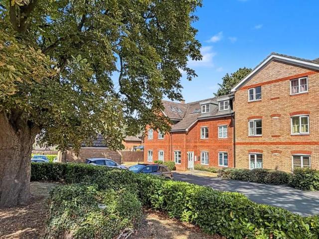 Apartment for sale in Ashby Fields, Daventry