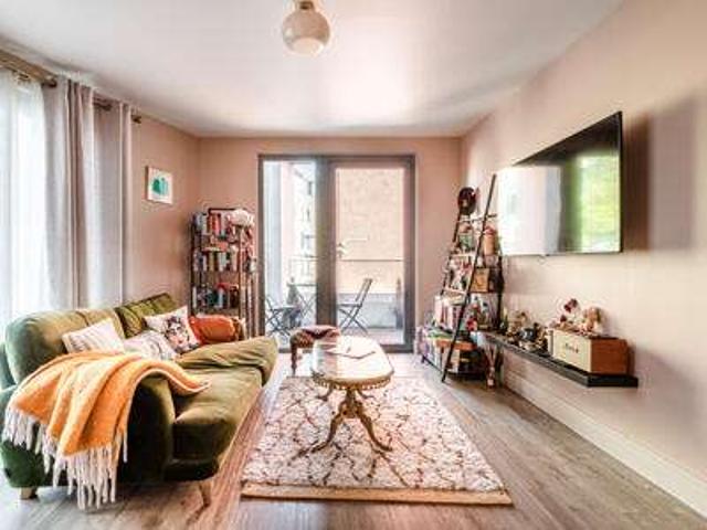 Apartment for sale in De Beauvoir Town, Greater London