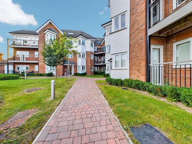 Apartment for sale in New Town, Horsham