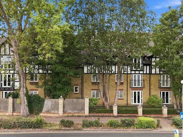 Apartment for sale in Shoeburyness, Southend-on-Sea