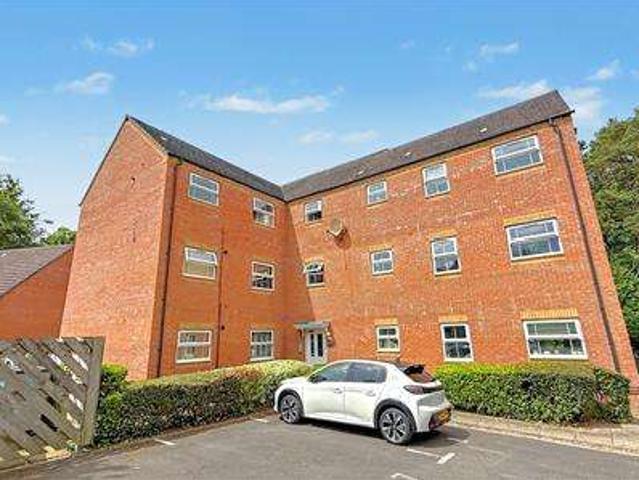 Apartment for sale in Northfield, Birmingham