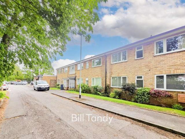 Apartment for sale in Lichfield, Boley Park