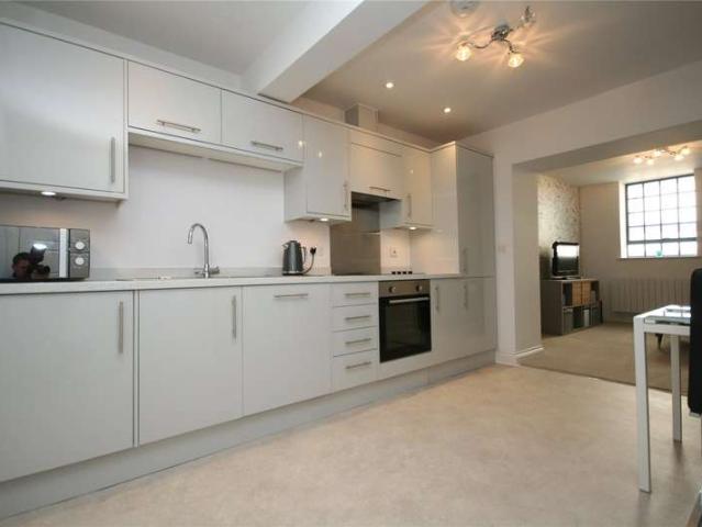 Apartment for rent in Lynworth, Golden Valley