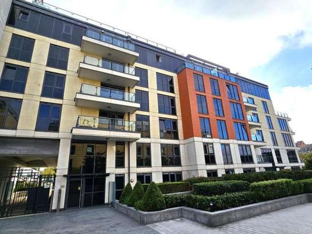 Apartment for sale in Imperial Wharf, Greater London