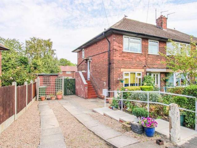 Apartment for sale in Pinders Heath, West Yorkshire